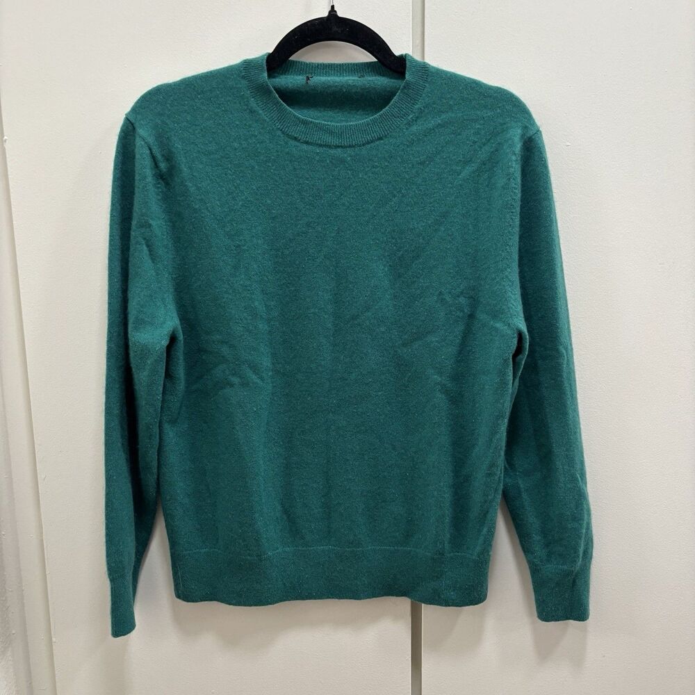 Uniqlo Women’s Sz Small Green 100% Cashmere Sweater Quiet Luxury